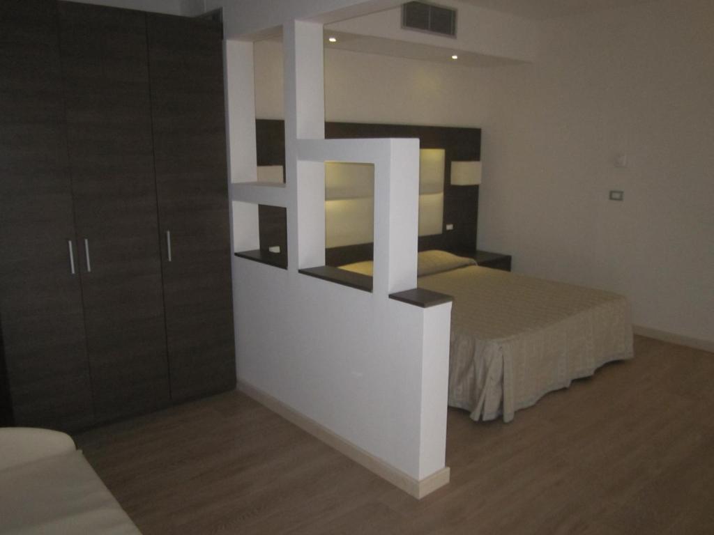 Hotel Eros لينانو سابيادورو المظهر الخارجي الصورة